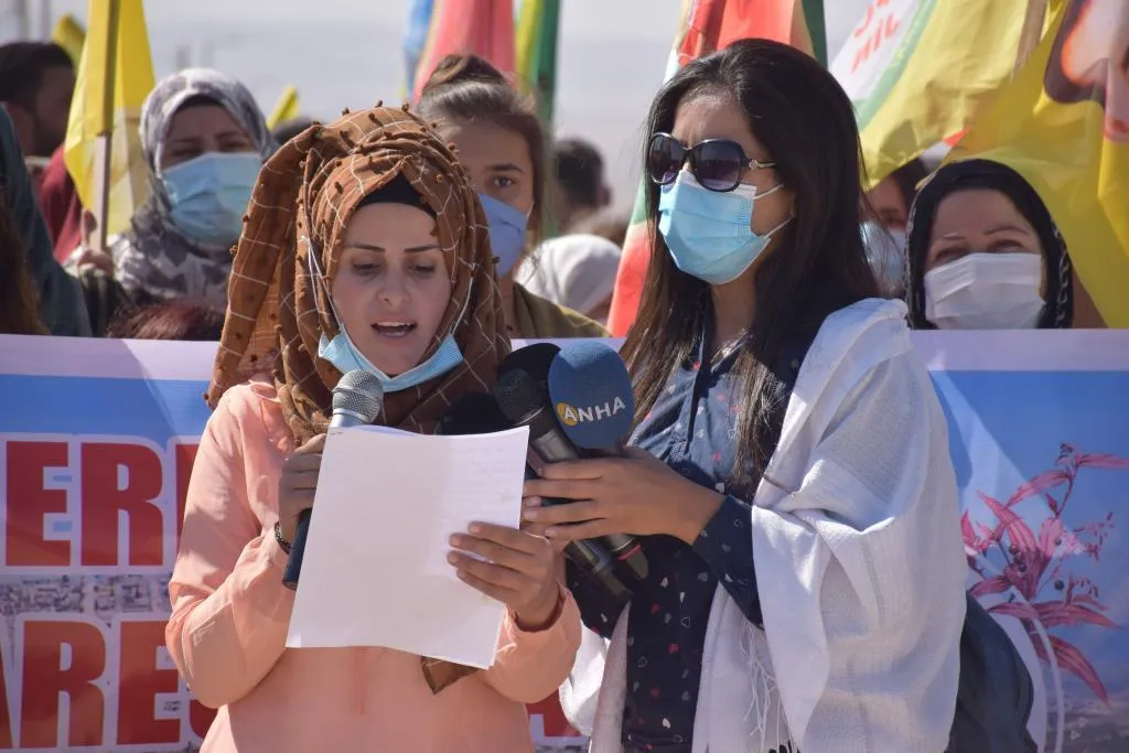 ​​​​​​​مهجرو سري كانيه يتظاهرون ضد الاحتلال ويدينون عمليات التغيير الديمغرافي