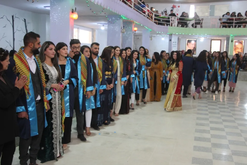 حفلة تخرج لأول دفعة لطلاب جامعة كوباني