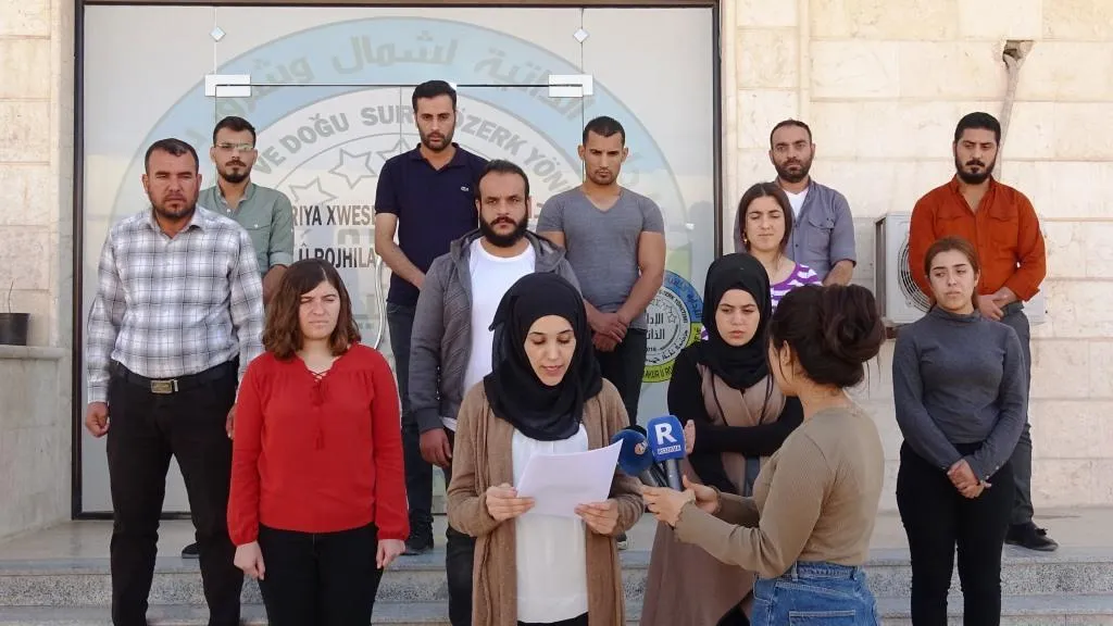 ​​​​​​​لإيقاف الهجرة.. هيئة الشباب والرياضة تطلق حملة تحت شعار "نحن نحمي وطننا وثورتنا"