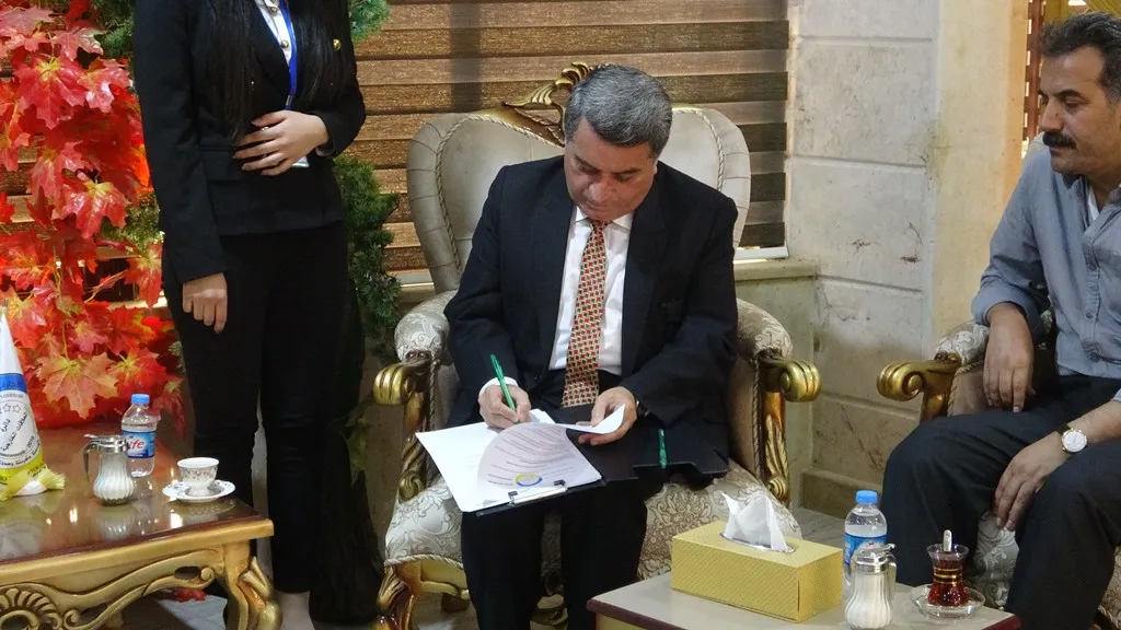 الإدارة الذاتية تسلّم 3 من أطفال داعش من الجنسية البريطانية إلى المبعوث البريطاني الخاص إلى سوريا