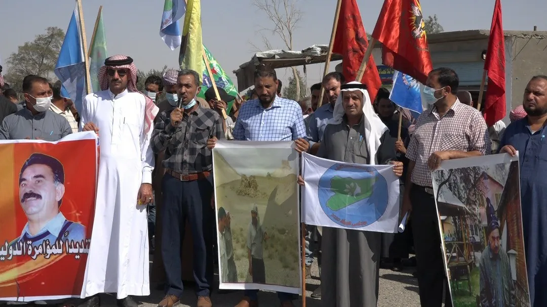 ​​​​​​​أهالي دير الزور يطالبون بتحقيق الحرية الجسدية للقائد عبد الله أوجلان