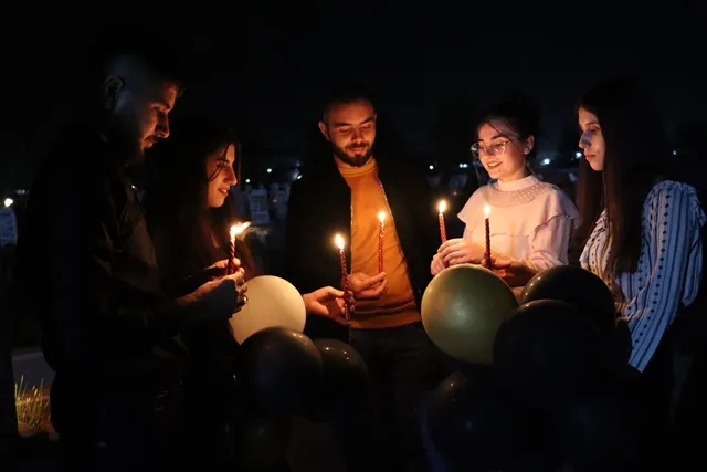 جامعة روجآفا تعلن عن تخريج 581 من طلبتها خلال مراسم احتفالية