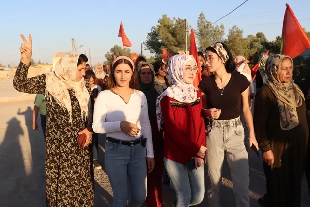 خلال سلسلة من المظاهرات.. الشبيبة الثورية تطالب PDK بالعدول عن خط الخيانة