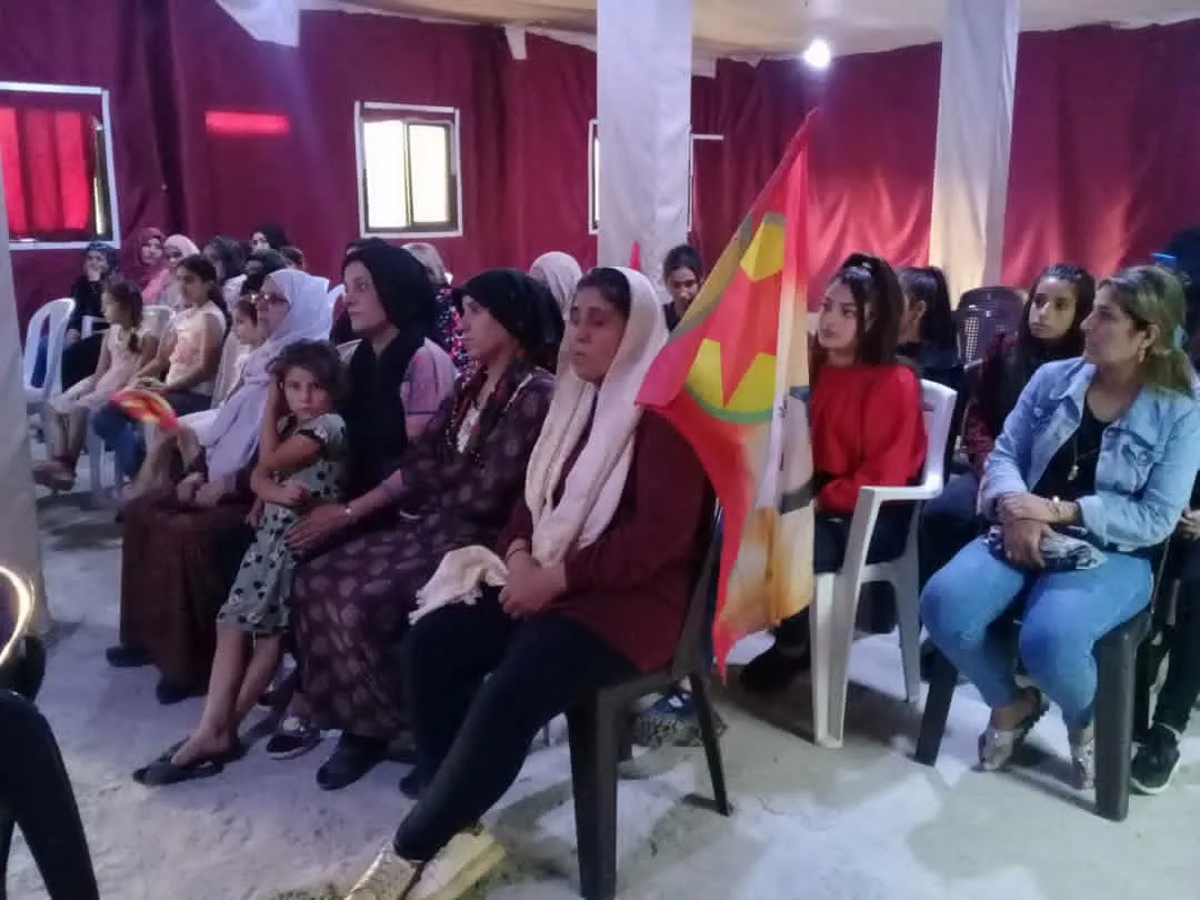 النساء في حي زورافا يستنكرن المؤامرة الدولية على القائد أوجلان