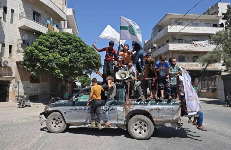 صحيفة: تركيا تبحث عن متنفس لمرتزقة تحرير الشام عبر تشكيل تحالف بين الأخيرة وطالبان