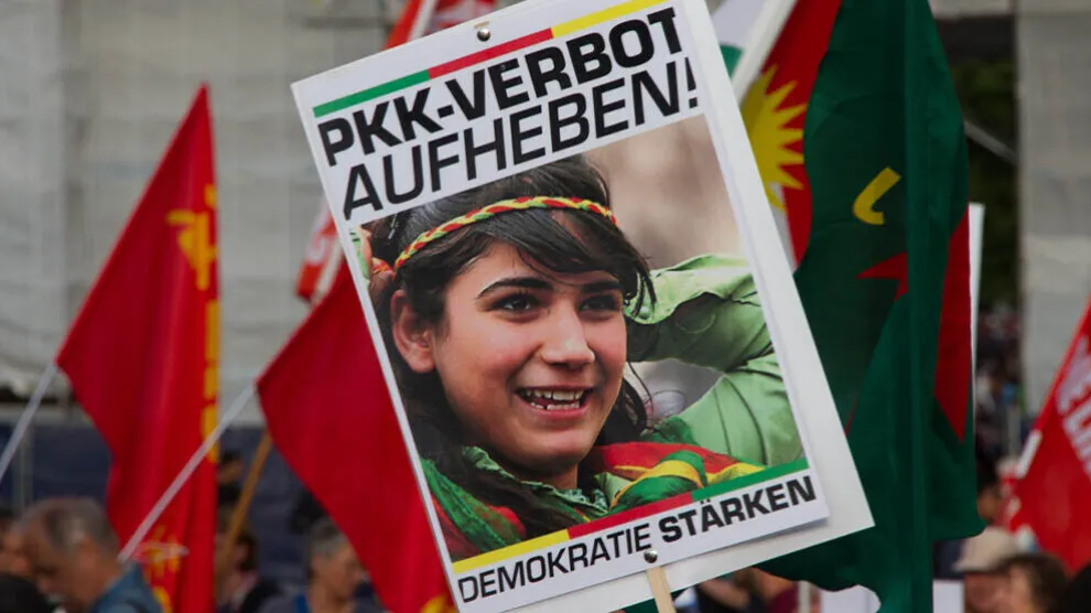 شخصيات معروفة تطالب الاتحاد الأوروبي بإزالة اسم (PKK) من "لائحة الإرهاب"