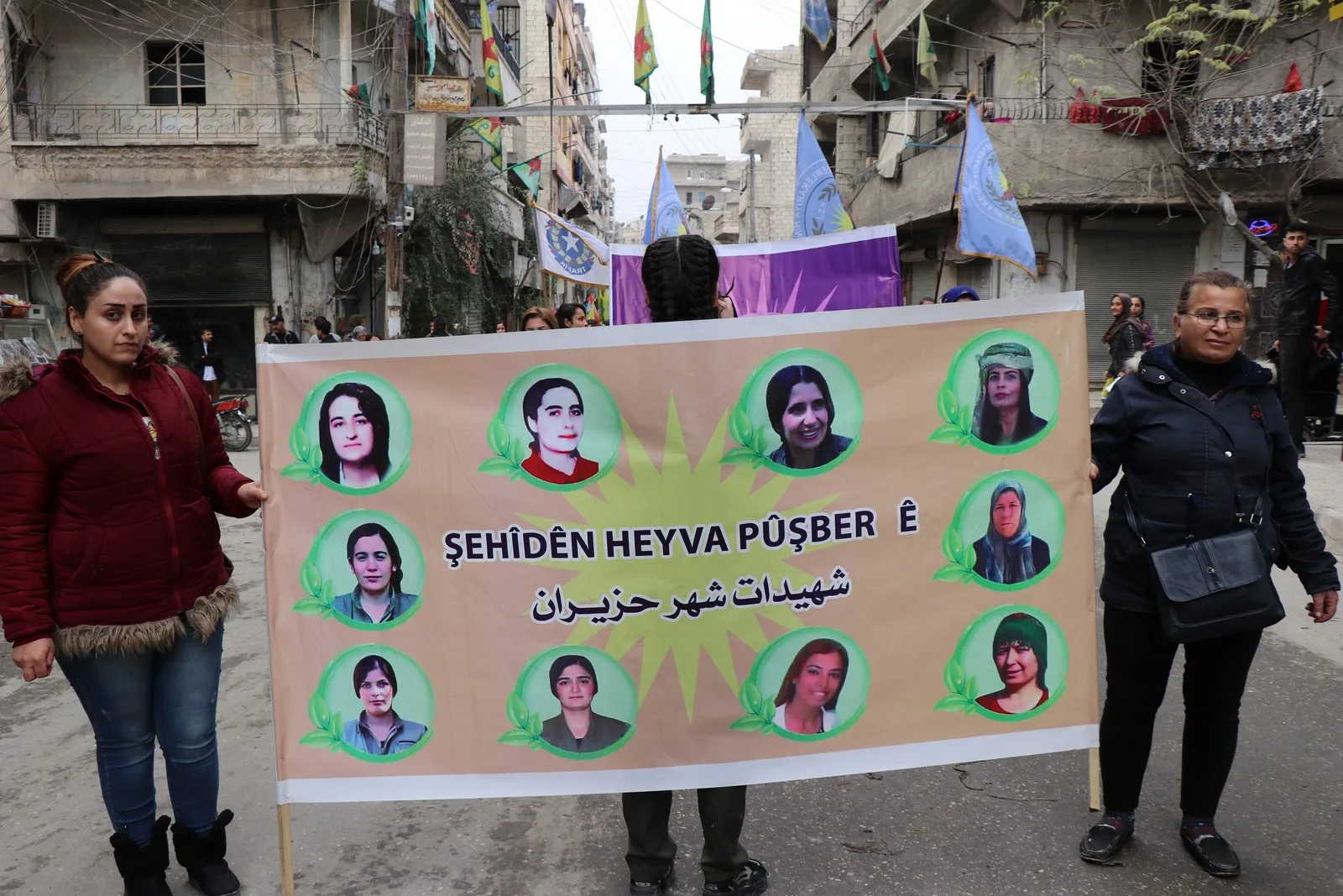 ​​​​​​​حشود غفيرة تخرج في الشهباء وحلب بمناسبة اليوم العالمي لمناهضة العنف ضد المرأة