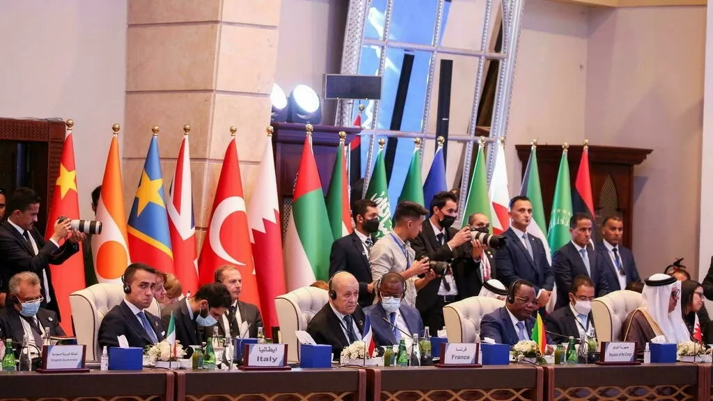 ​​​​​​​الانتخابات وملف المرتزقة.. أبرز ما جاء في المسودة الختامية لمؤتمر باريس حول ليبيا