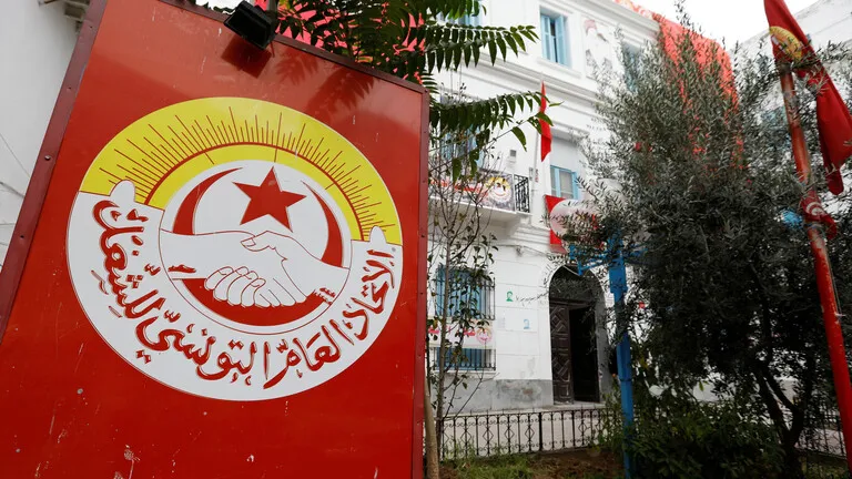 ​​​​​​​الاتحاد التونسي يطالب سعيّد بوضع سقف زمني لرفع الإجراءات الاستثنائية