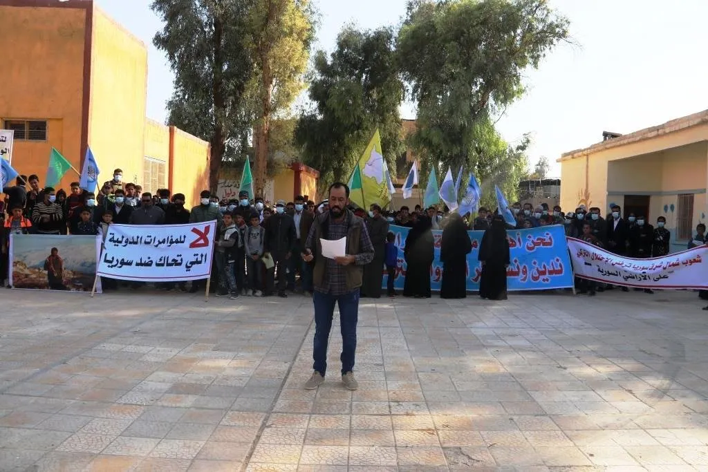 بيان في دير الزور يرفض الاعتداءات التركية ويدعو للوقوف في وجهها