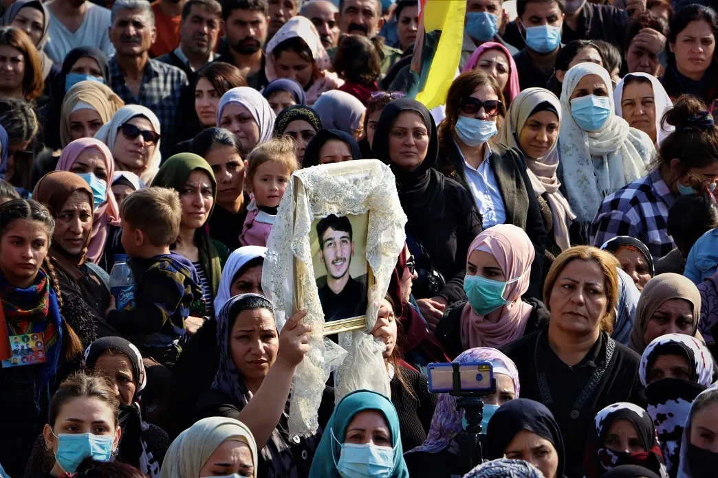 خلال مراسم تشييع شهداء مجزرة الهلالية: لن تستطيعوا إنهاء PKK والشعب الكردي