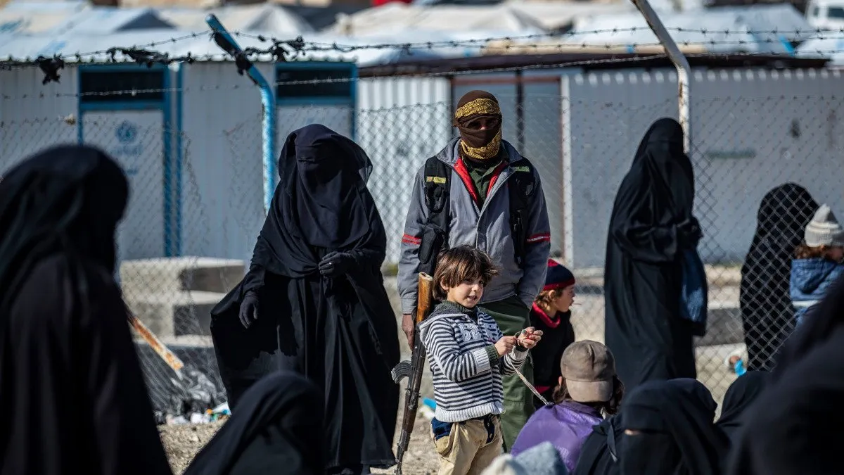 أسر الشهداء: الإدارة الذاتية ليست مجبرة على تحمّل أعباء المرتزقة وأسرهم ويجب محاكمتهم