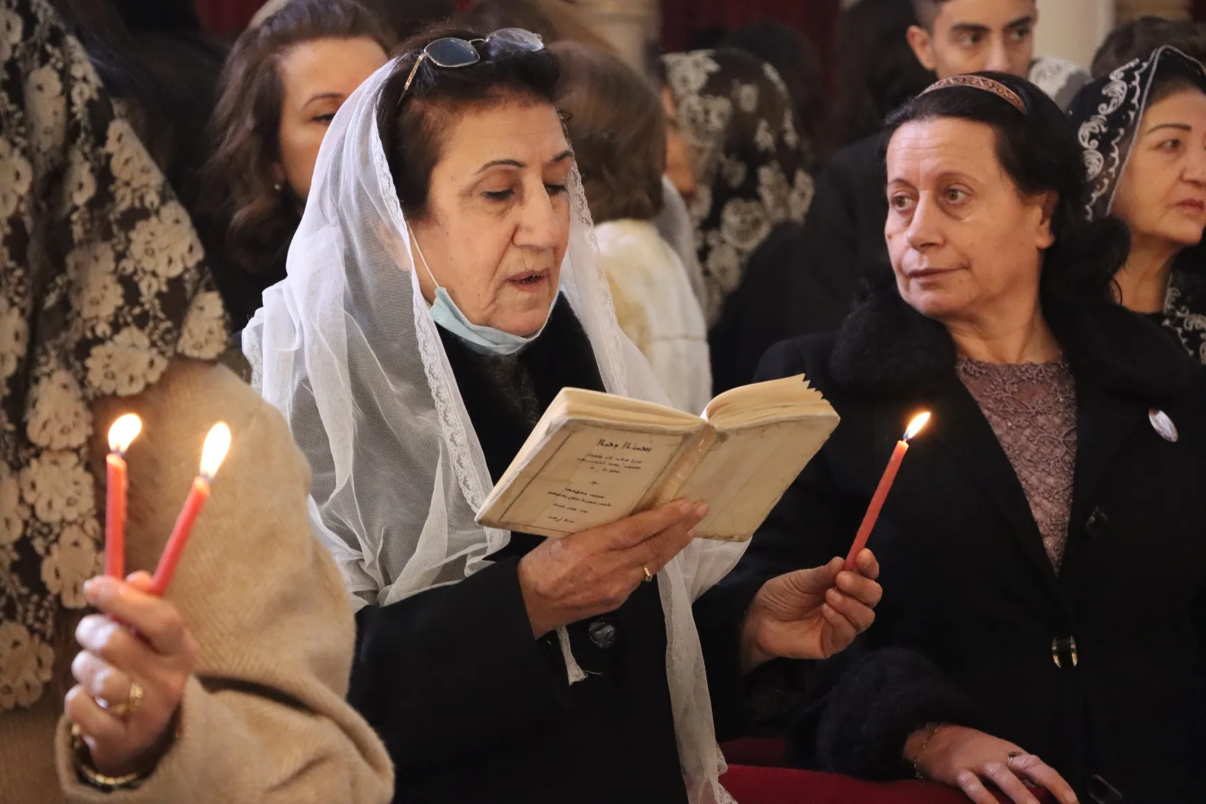 سريان وآشور إقليم الجزيرة يحتفلون بميلاد المسيح بإقامة الصلوات في الكنائس
