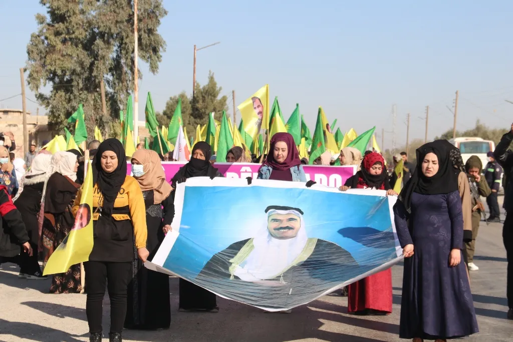 مظاهرات حاشدة في مقاطعة الحسكة بمناسبة اليوم العالمي لحرية عبد الله أوجلان