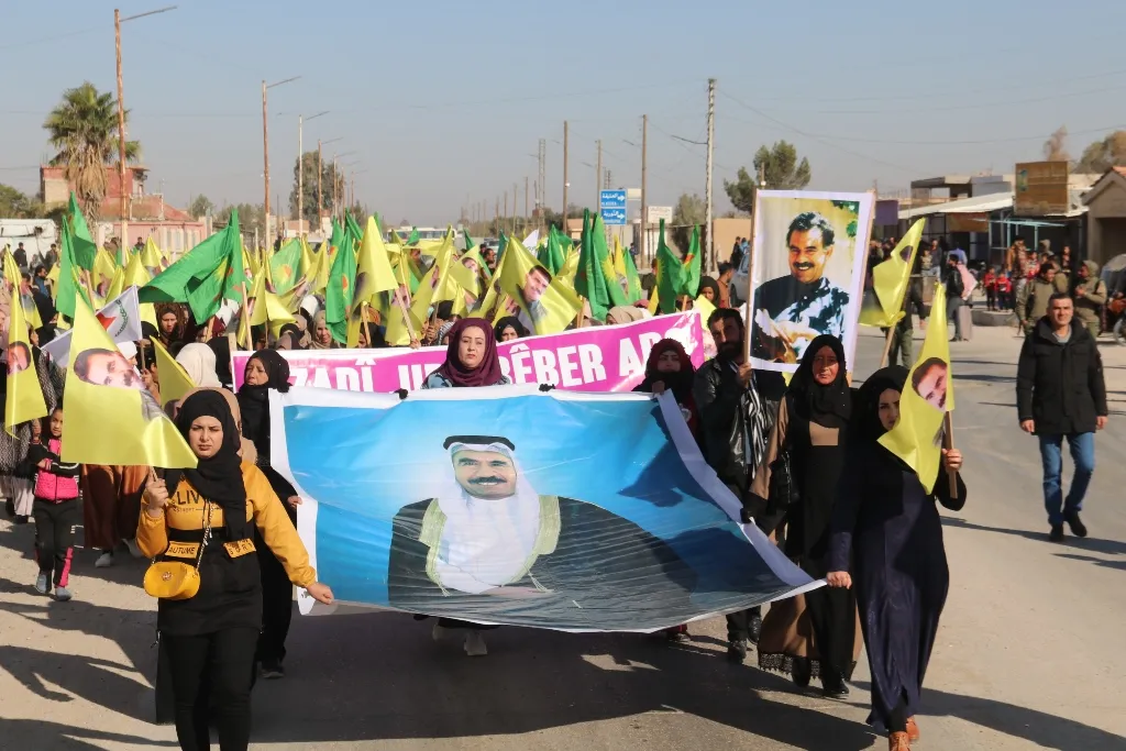 مظاهرات حاشدة في مقاطعة الحسكة بمناسبة اليوم العالمي لحرية عبد الله أوجلان
