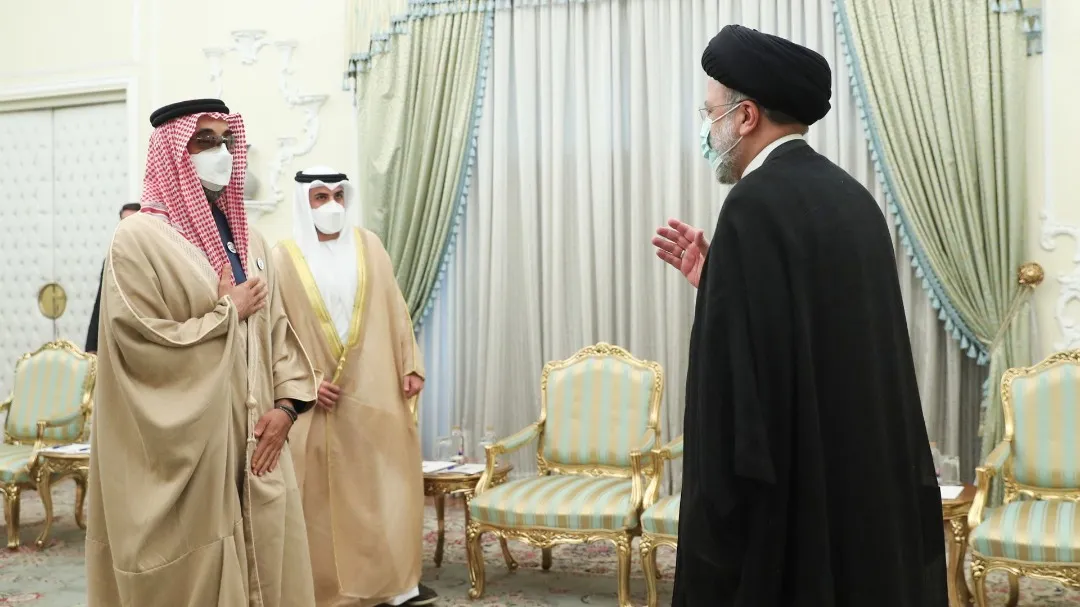 الإمارات تغيّر سياستها مع إيران بعد تغيّر السياسة الأميركية حيال المنطقة