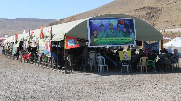 ​​​​​​​المعتصمون في سيمالكا يشيدون بإعلان HPG استعدادها الدفاع عن كركوك