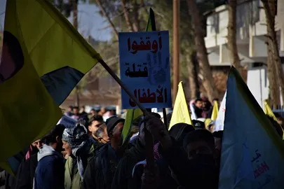 ​​​​​​​المئات من أهالي تل تمر وزركان يتظاهرون ضد الاحتلال التركي