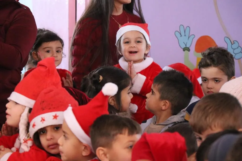 إقامة احتفالات رأس السنة للأطفال في مقاطعة قامشلو وحلب