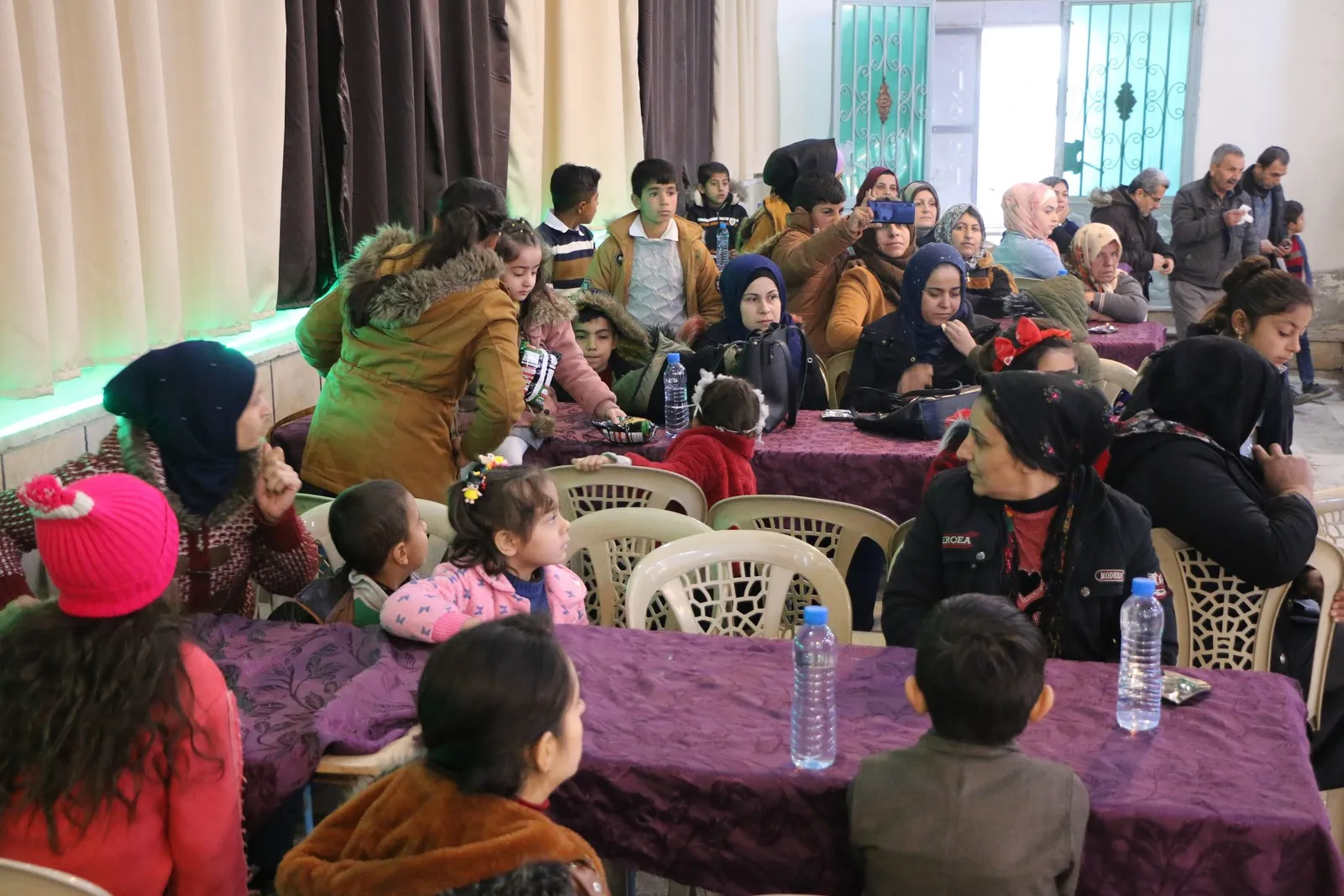 إقامة احتفالات رأس السنة للأطفال في مقاطعة قامشلو وحلب
