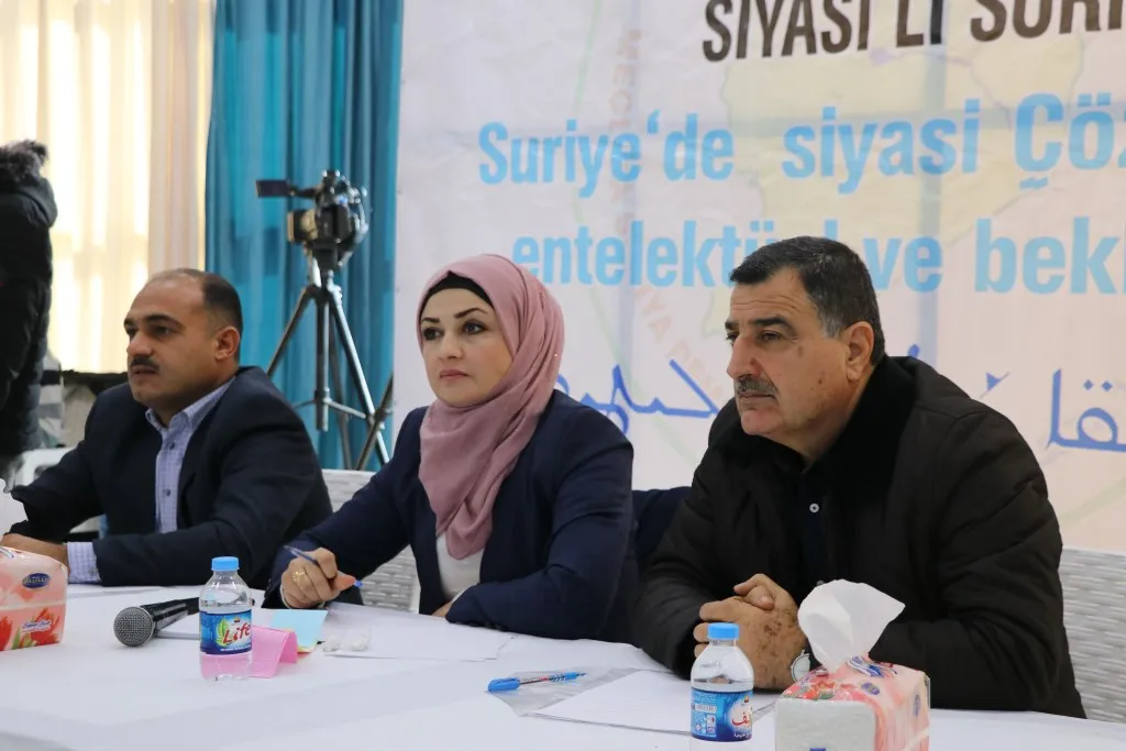 ندوة حوارية لمجلس سوريا الديمقراطية في منبج