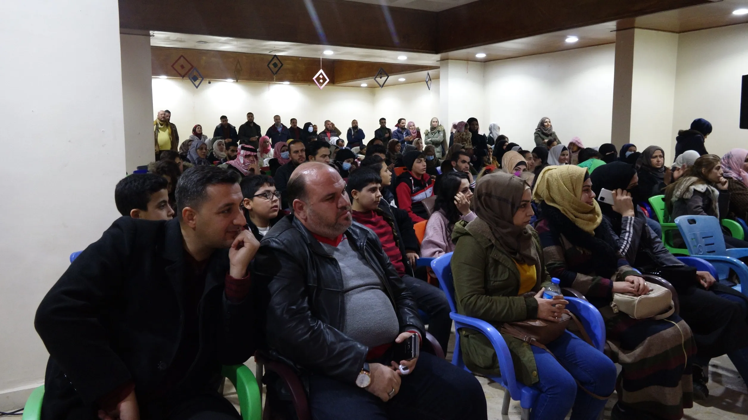 "حصاد الجحيم" عنوان عرض مسرحي في المركز الثقافي بالطبقة
