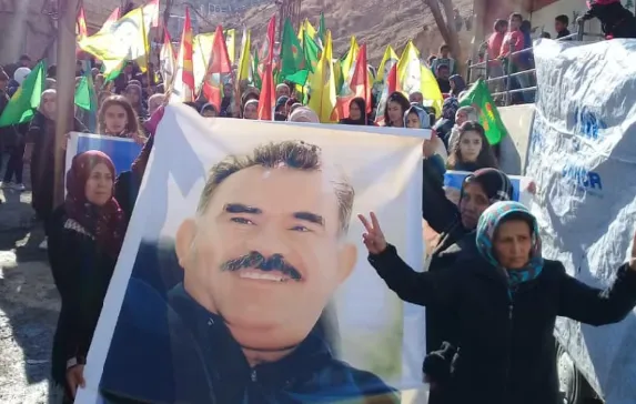 ​​​​​​​مسيرة في دمشق للمطالبة بالحرية الجسدية للقائد أوجلان