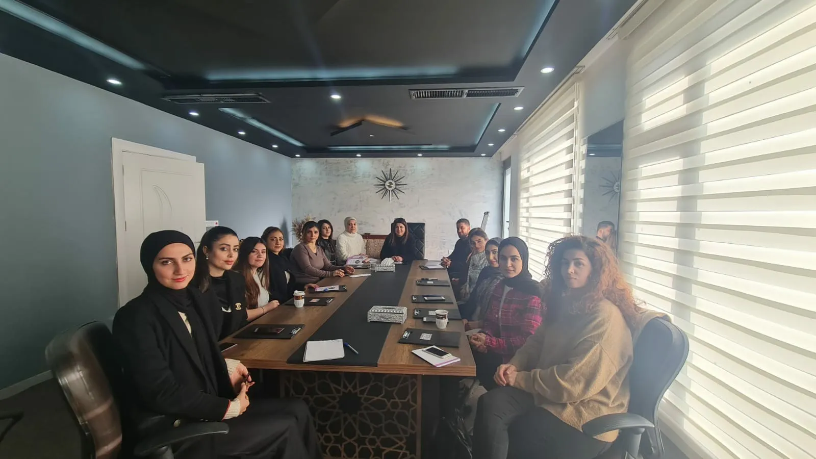 ممثلية مؤتمر ستار تزور أكاديمية المرأة للقيادة في العراق