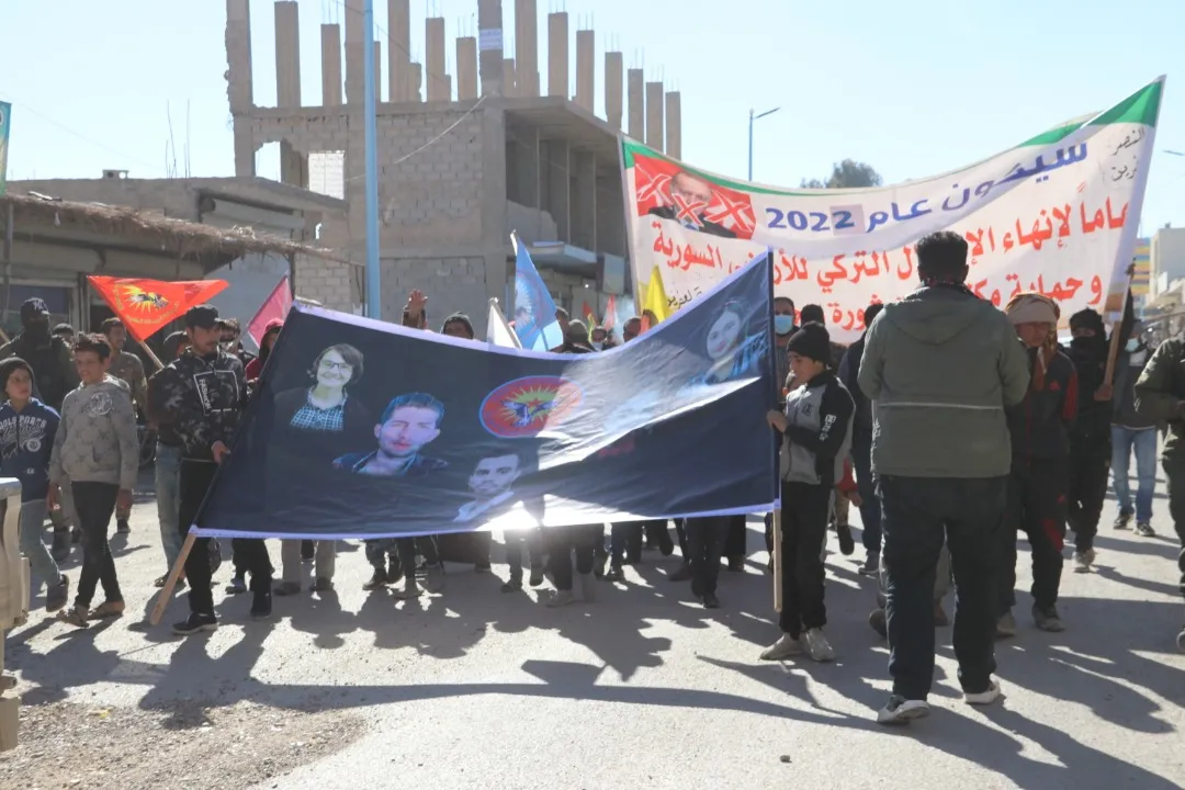 ​​​​​​​أهالي ريف دير الزور الشرقي: عفرين كرامتنا ونحن فدائيون من أجلها 
