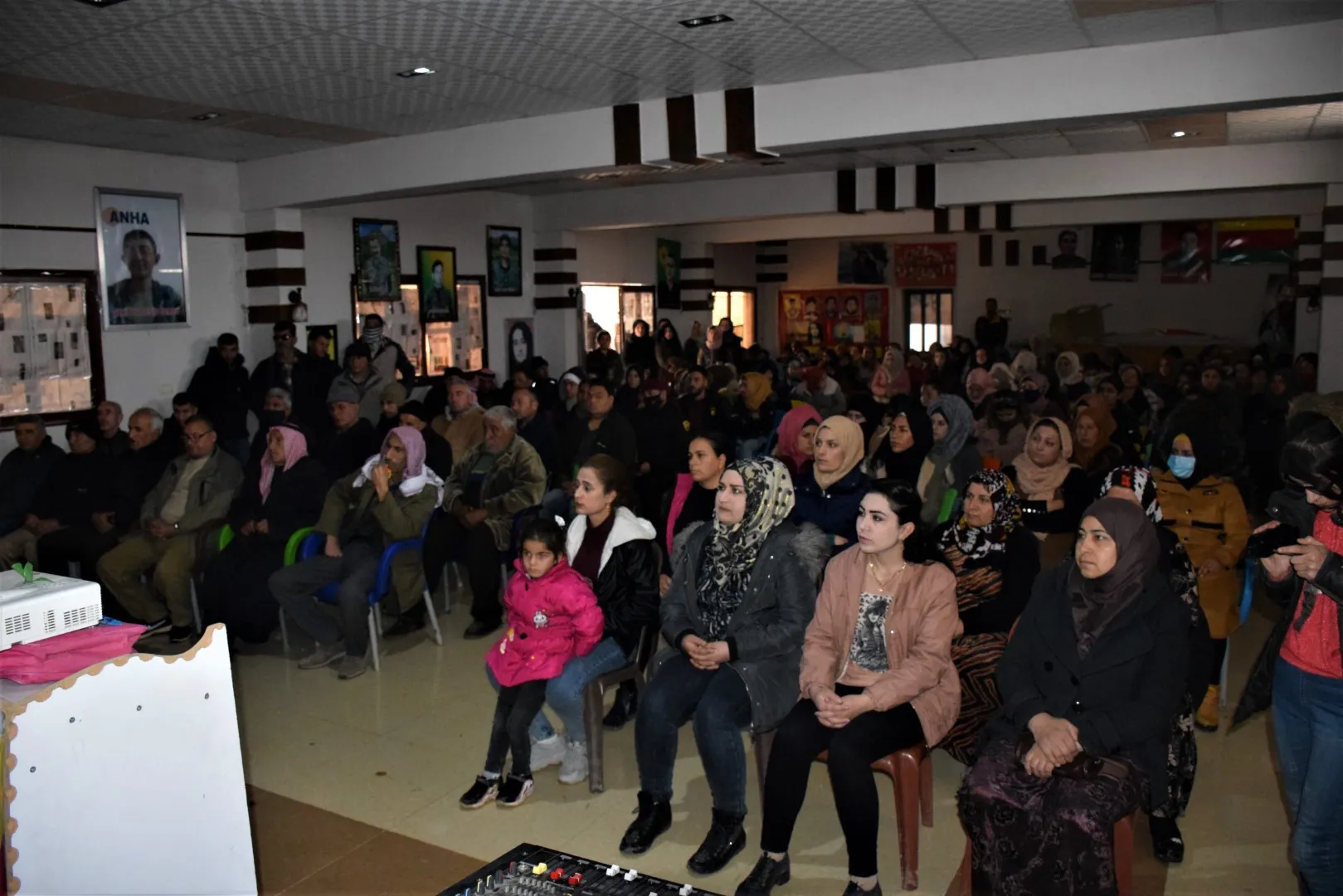 أهالي تل تمر يستذكرون شهيدات مجزرة باريس
