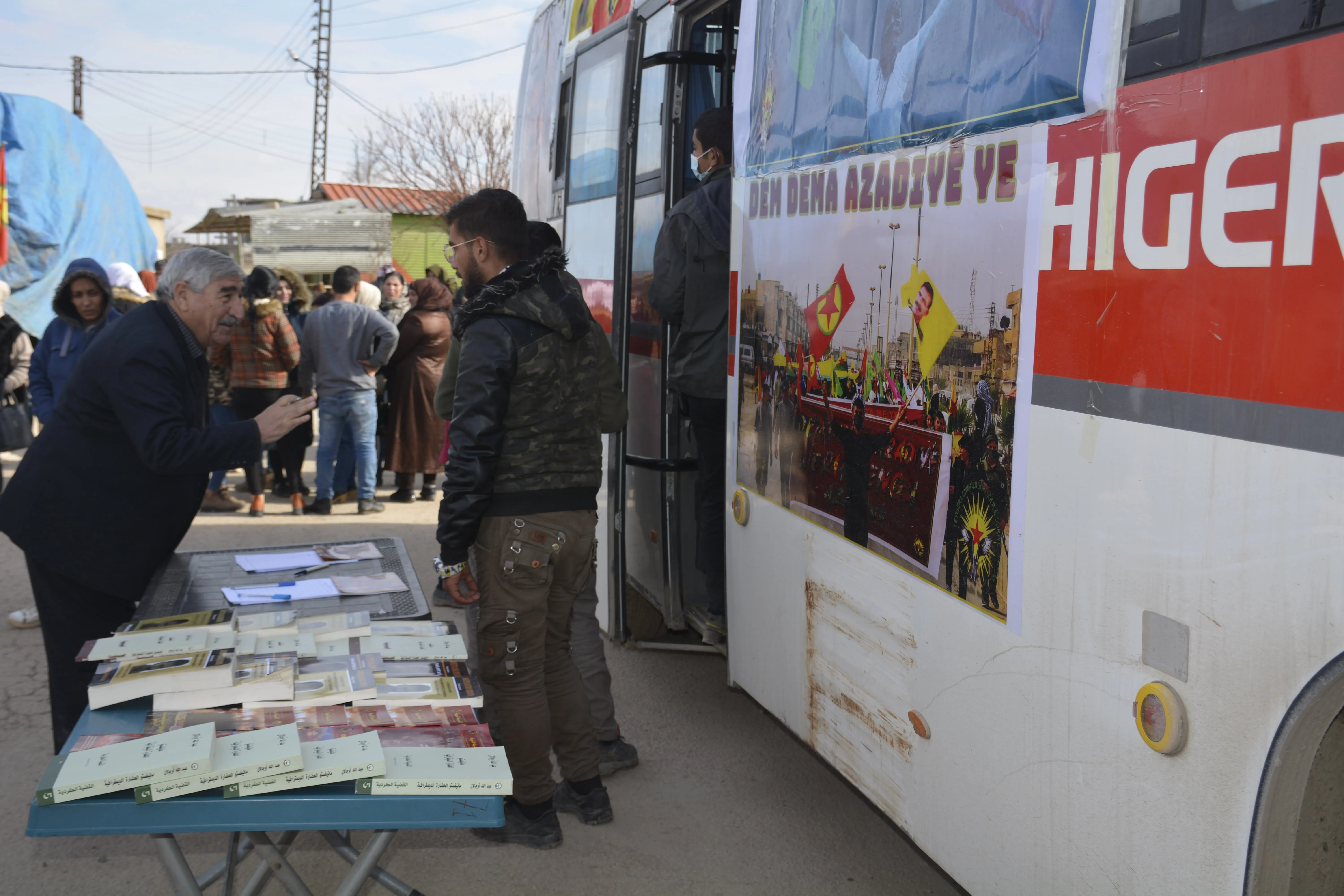 ​​​​​​​فعاليتان مختلفتان في تربه سبيه للمطالبة بحرية القائد وإخراج PKK من "قائمة الإرهاب"
