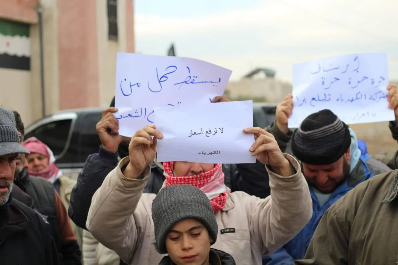 ​​​​​​​اقتتال بين مرتزقة تركيا وتظاهرات ضد المجالس المحلية لسوء الوضع المعيشي والخدمات
