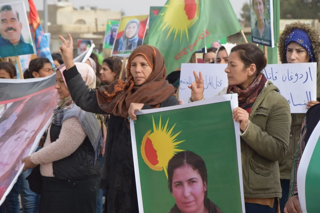 ​​​​​​​أهالي حلب وكوباني وعين عيسى: مجزرة باريس استهداف لحركة حرية كردستان