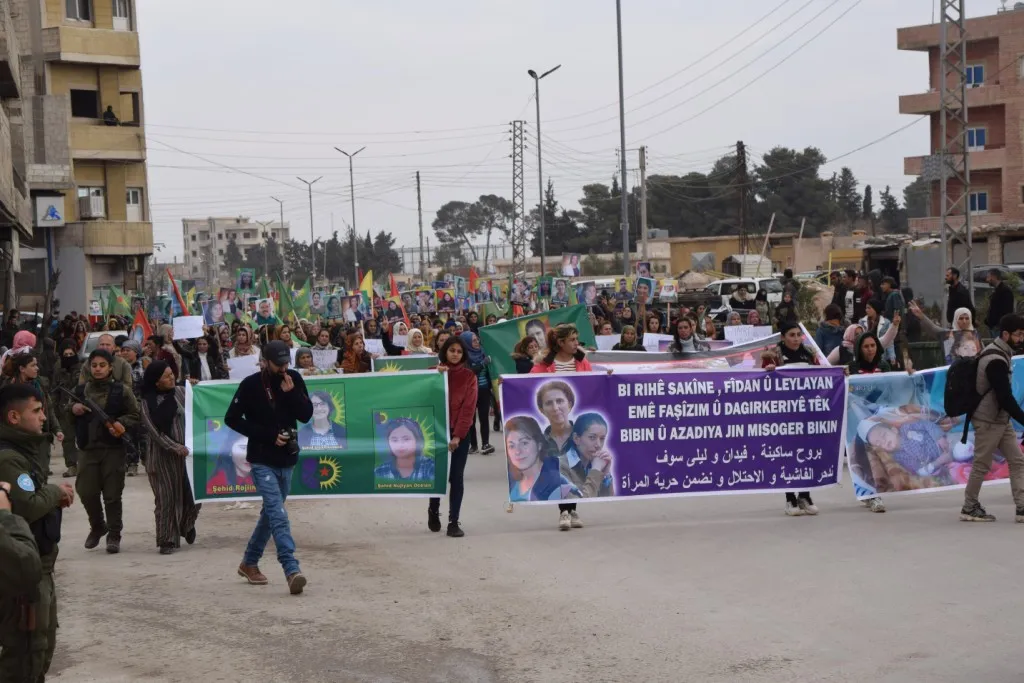​​​​​​​أهالي حلب وكوباني وعين عيسى: مجزرة باريس استهداف لحركة حرية كردستان