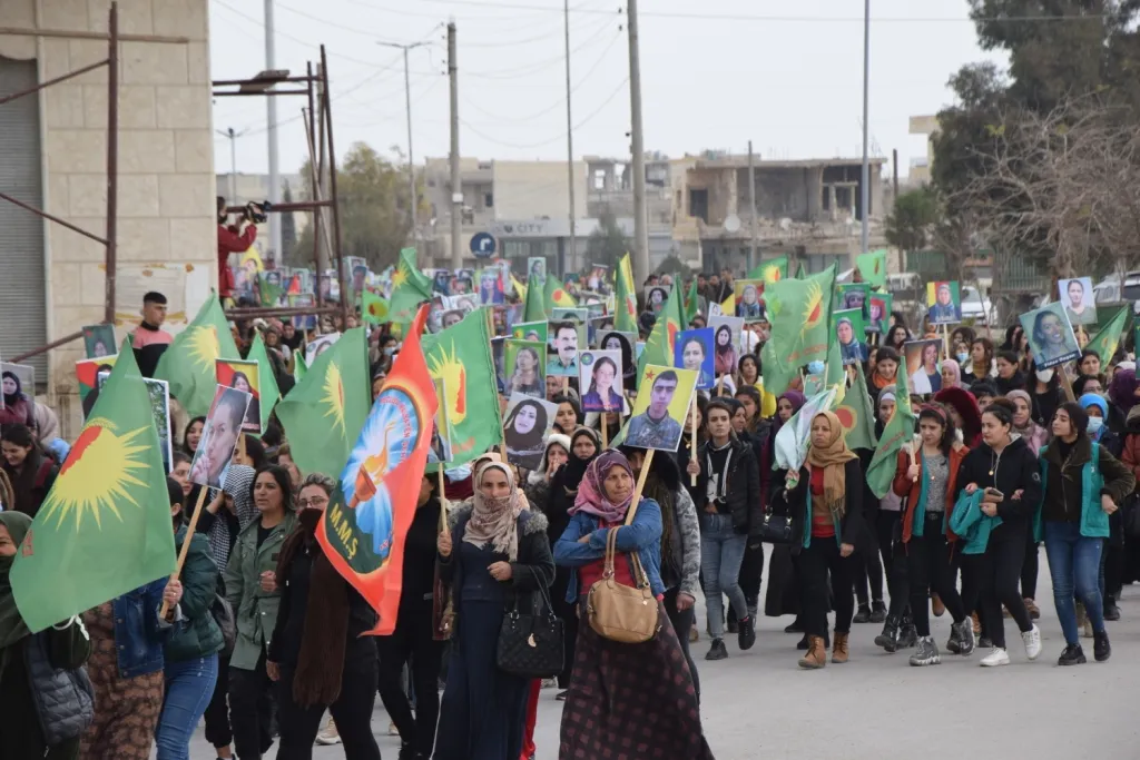 ​​​​​​​أهالي حلب وكوباني وعين عيسى: مجزرة باريس استهداف لحركة حرية كردستان