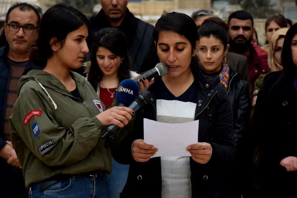 هيئة التربية في إقليم الفرات تصف اعتقال زارا محمد بأنها إبادة للغة الأم