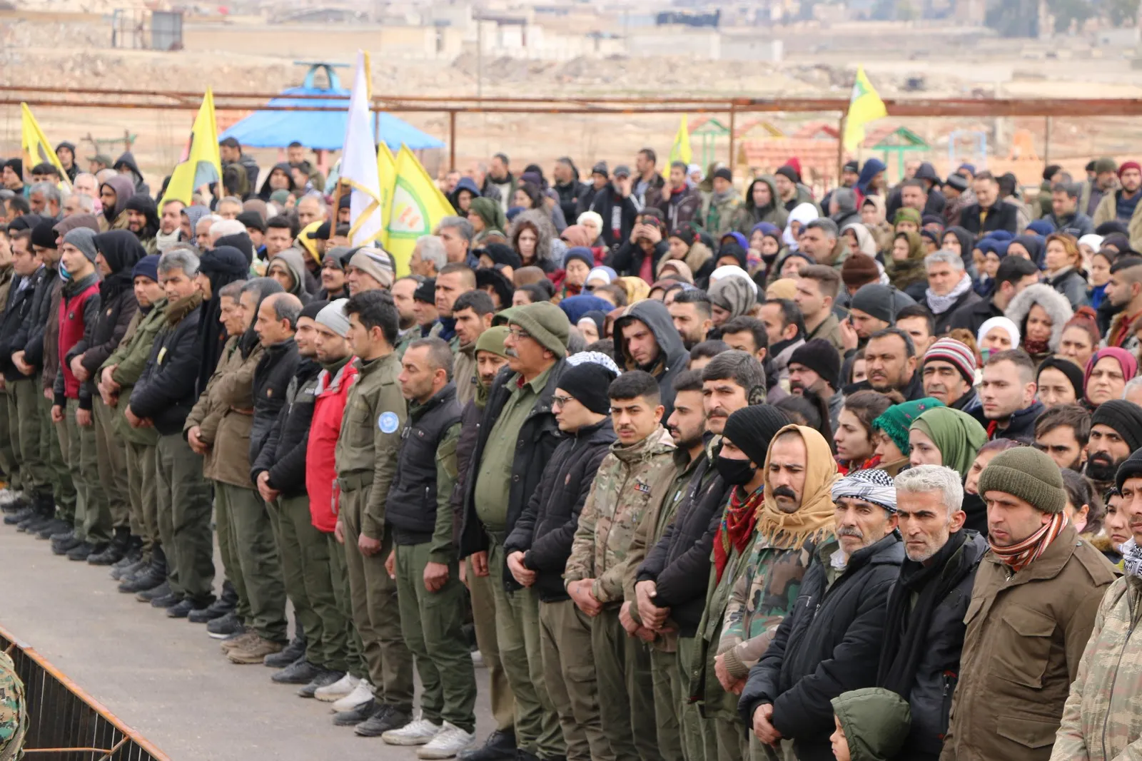 أهالي حلب يشيعون جثمان الشهيد معصوم دوغان إلى مثواه الأخير