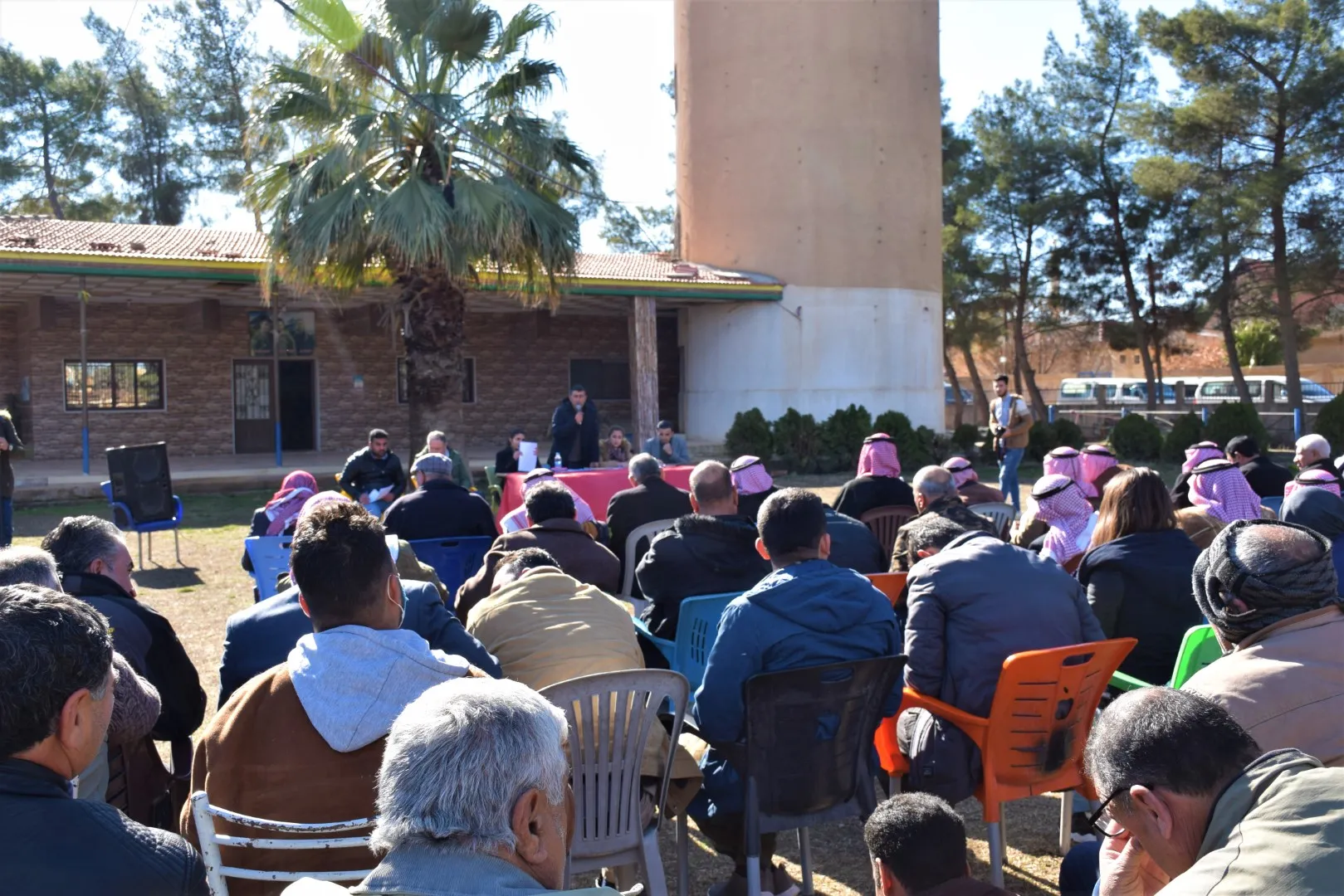 ​​​​​​​اجتماع جماهيري ثانٍ للإدارة الذاتية في مقاطعة الحسكة والمواطنون يصفونه بالخطوة السديدة