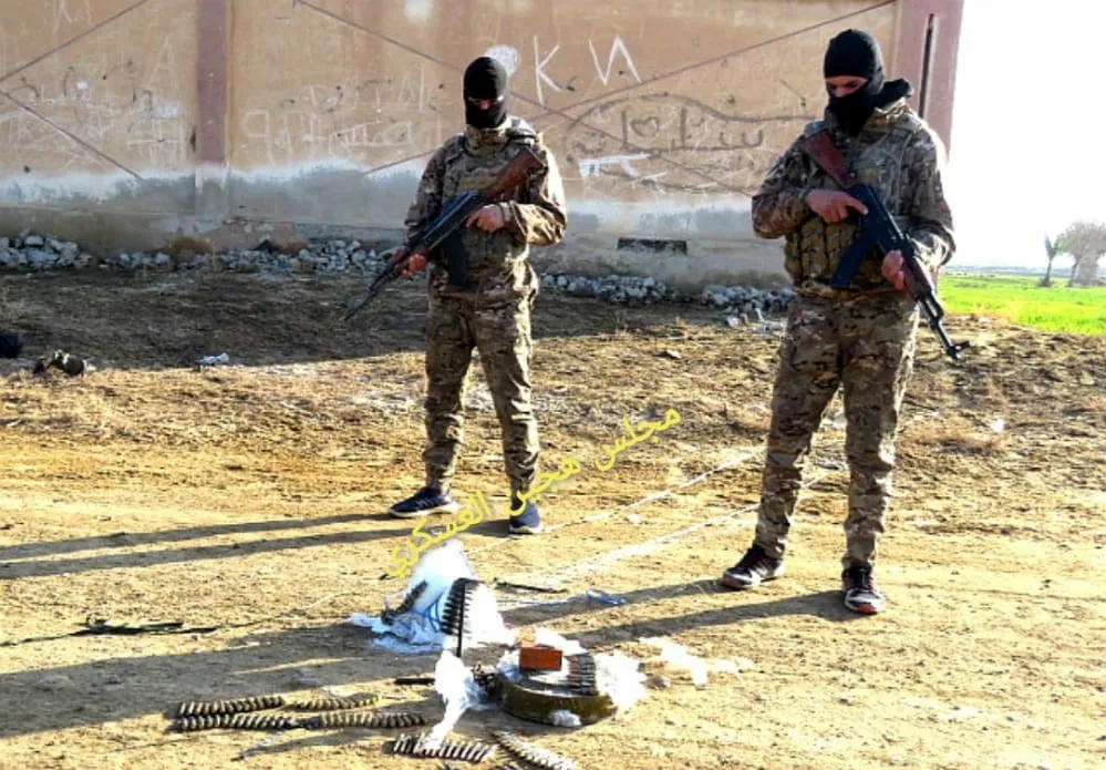 مجلس هجين العسكري يفكك عبوة ناسفة كانت تستهدف مدرسة في بلدة ذيبان
