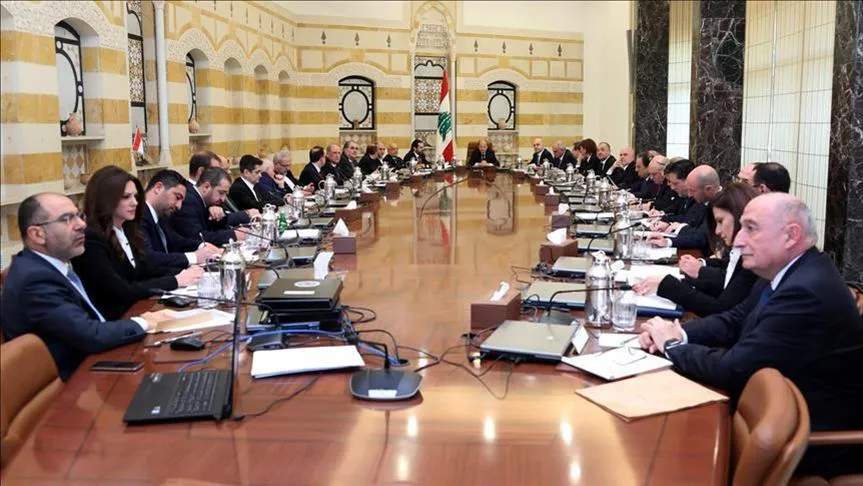 عودة الثنائي لمجلس الوزراء اللبناني.. ترقيع ثوب أم إصلاح جديد؟