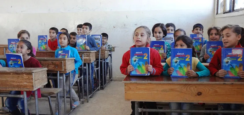 ثورة اللغة الكردية ثورة الولادة والانبعاث
