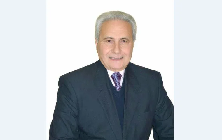 كاتب وأكاديمي من السويداء: الاحتجاجات تعبّر عن هواجس السوريين تحت سلطة دمشق
