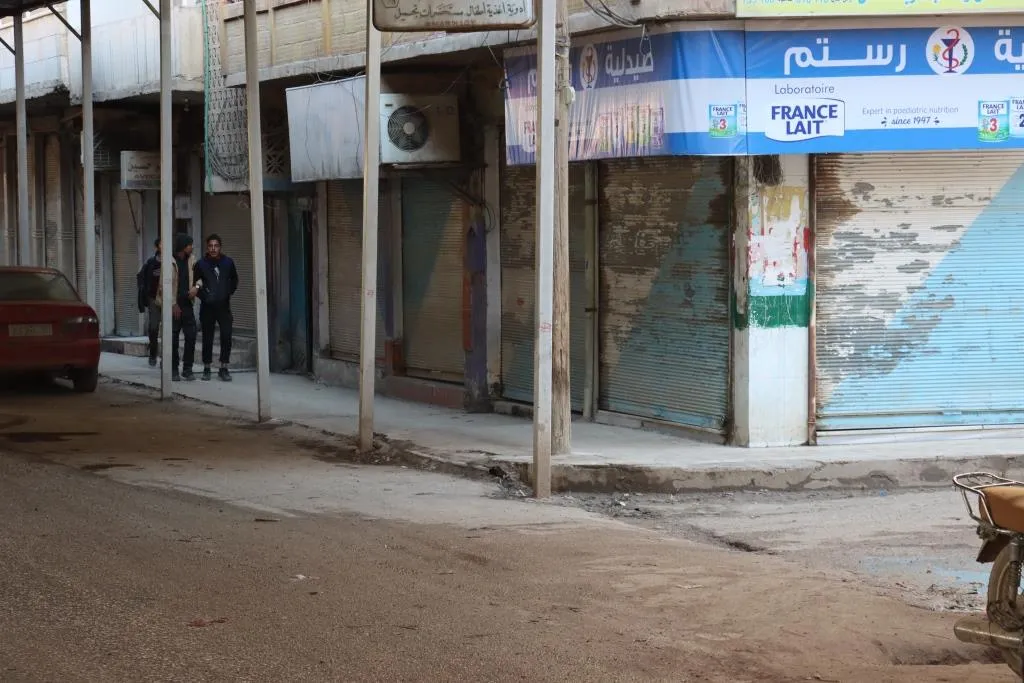 حداد وإغلاق للأسواق في الدرباسية إجلالاً لأرواح شهداء حملة "مطرقة الشعوب"