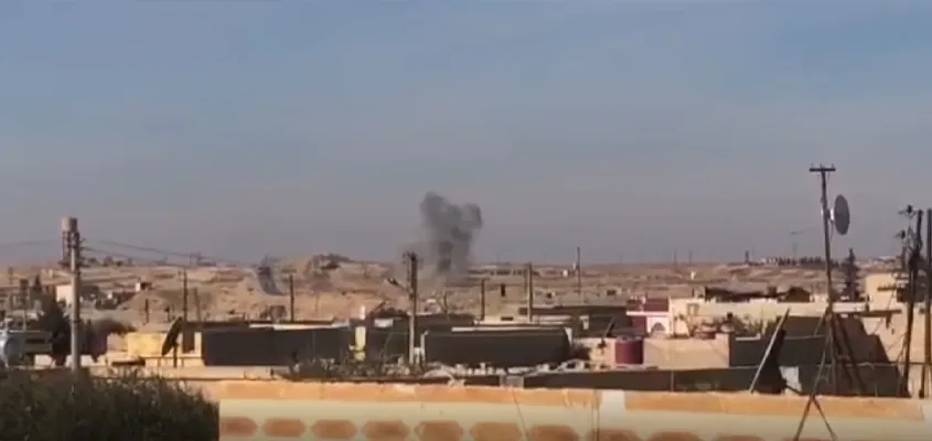 ​​​​​​​الاحتلال التركي يقصف قرية معلق و M4غرب عين عيسى