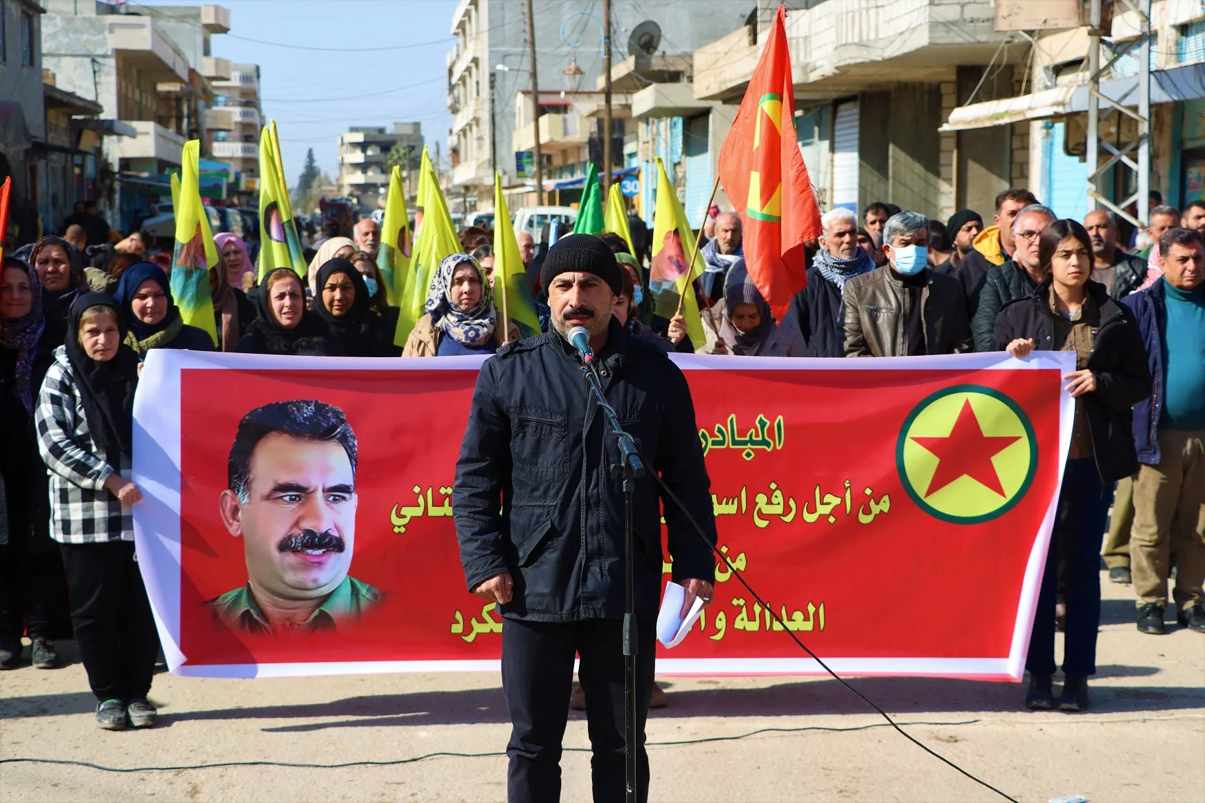 ​​​​​​​المبادرة الشعبية في عامودا: إبقاء اسم PKK على "قائمة الإرهاب" يشكل عائقاً أمام طريق السلام