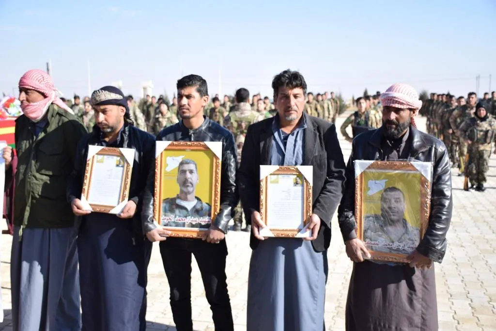 ​​​​​​​أهالي الحسكة وتربه سبيه يشيعون جثامين شهداء حملة "مطرقة الشعوب"