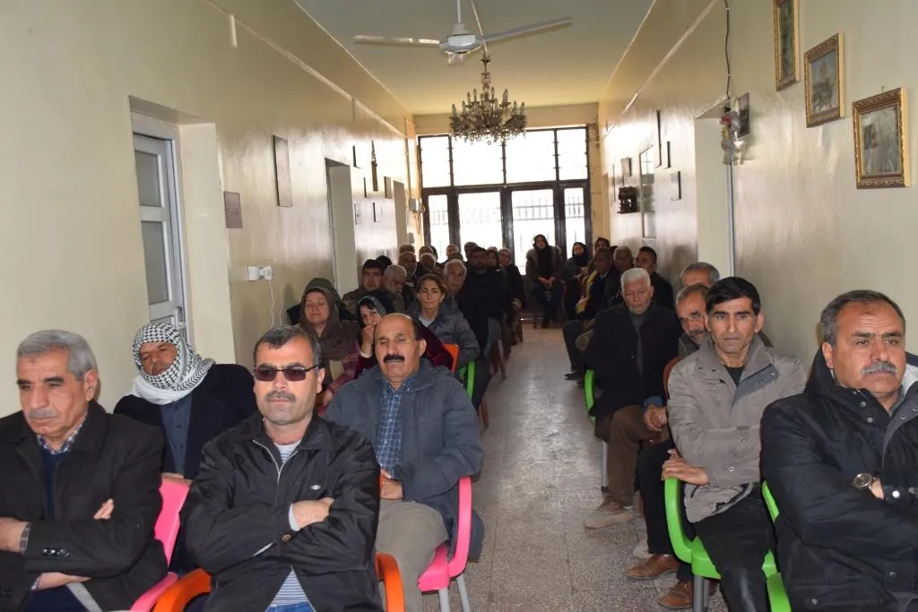 شمال وشرق سوريا تستنكر المؤامرة الدولية وتطالب بالحرية الجسدية للقائد أوجلان