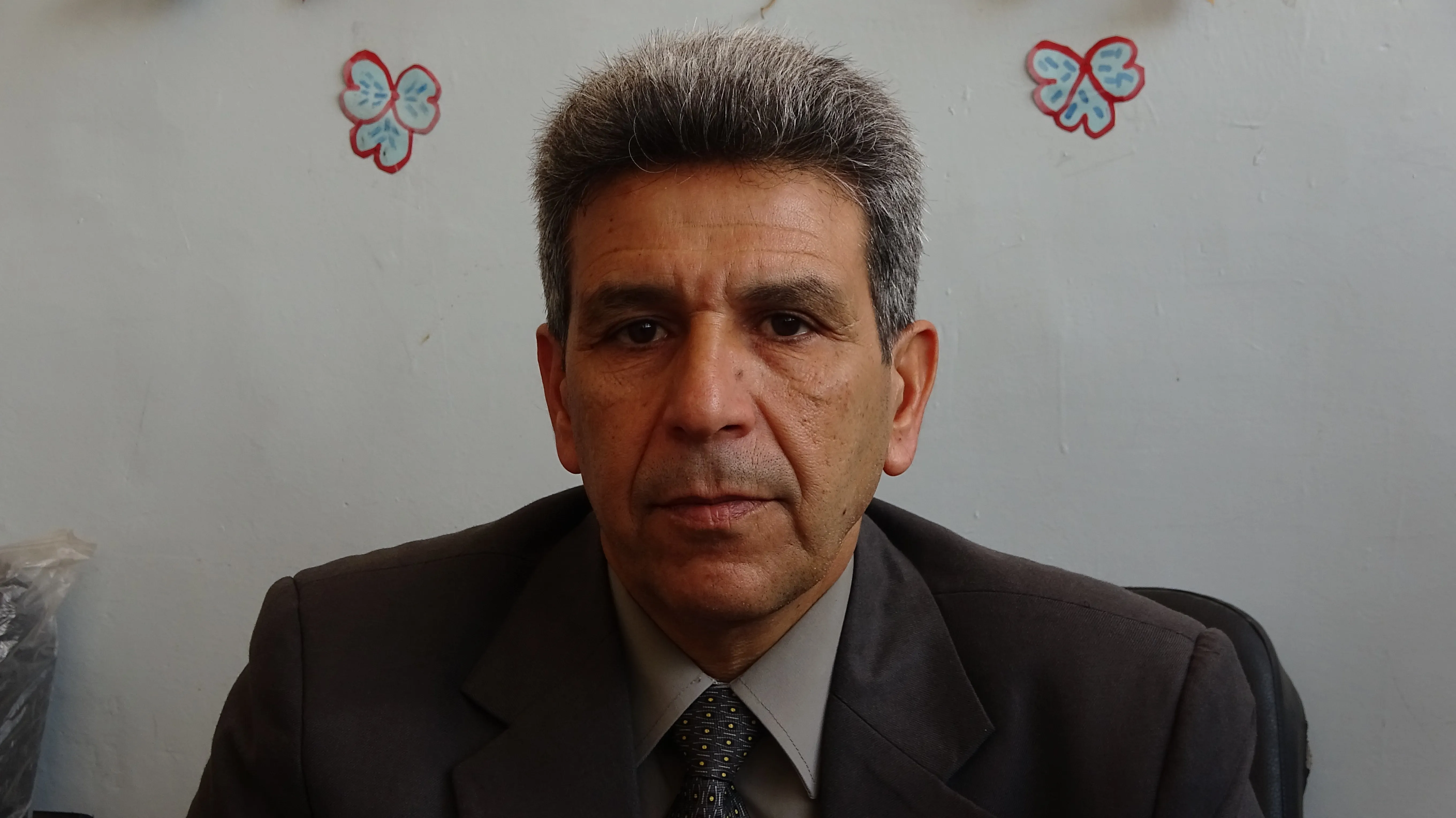 ​​​​​​​في اليوم العالمي للغة الأم.. توزيع الجلاء المدرسي وتكريم الطلاب في الرقة والطبقة ودير الزور