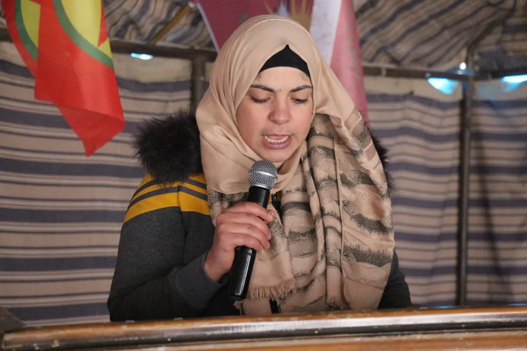 فعالية لجمع التواقيع لإزالة اسم حزب العمال الكردستاني من "قائمة الإرهاب" في منبج
