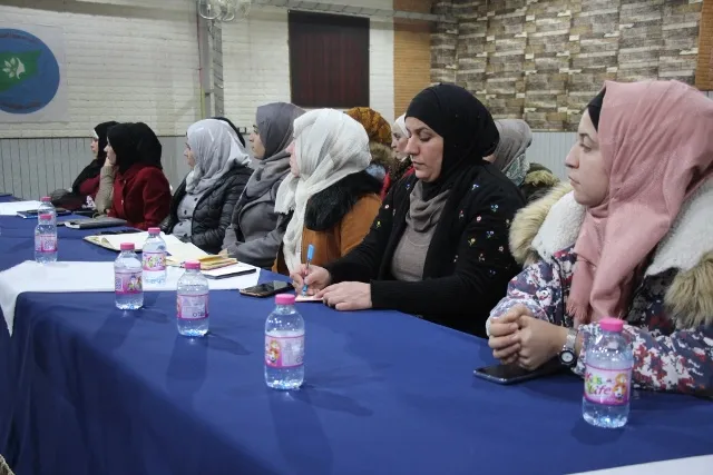 ندوة حوارية في منبج تحت شعار "واقع المرأة.. معاناة وتحدي"